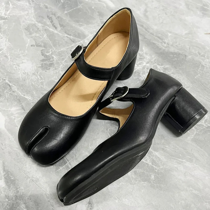 Aurelia Split Toe Shoes