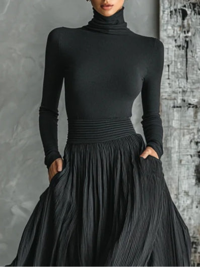 Caroline - Set Turtleneck with Pleated Skirt