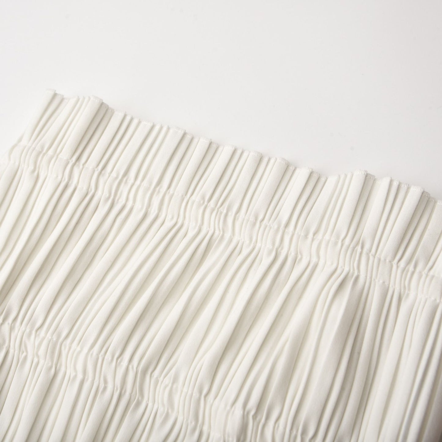 Milicent open-back pleated top