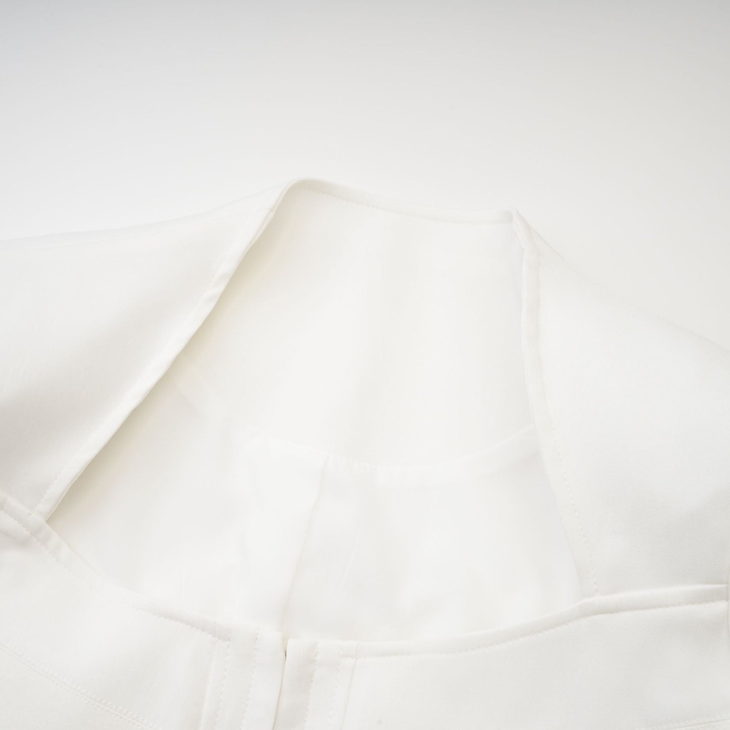 Yvette white long-sleeved corset top